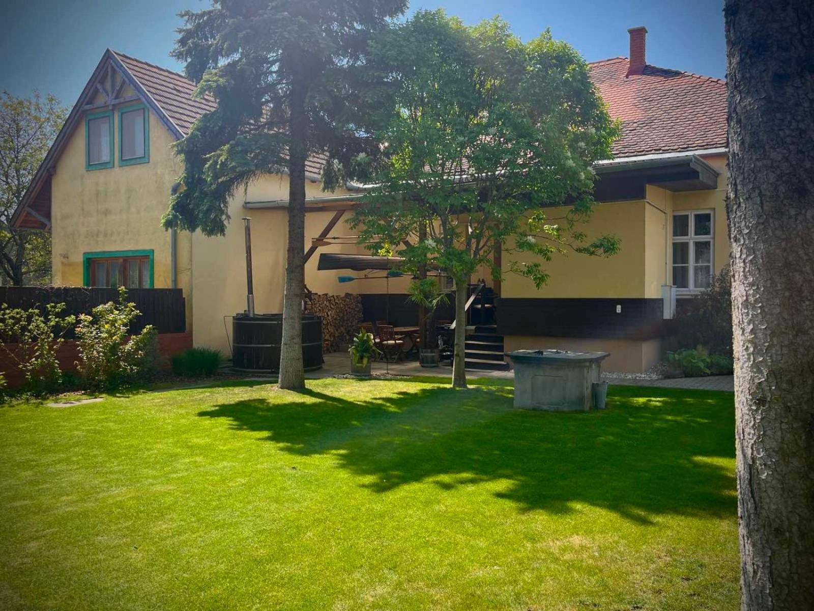 Abigél Vendégház Keszthely Exterior foto